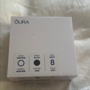 New in box Oura Heritage Ring in Sleek Black